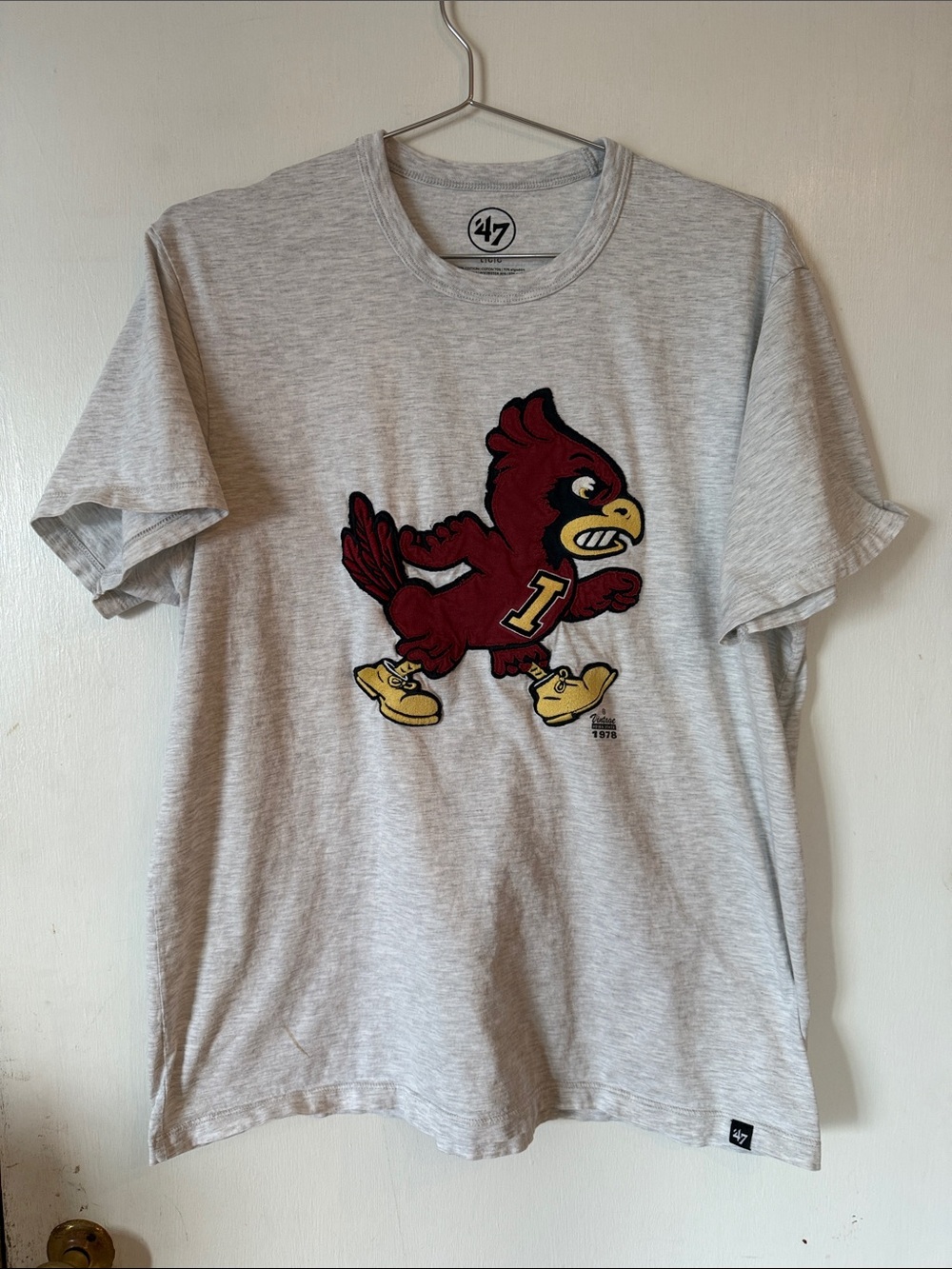 Vtg '47 Brand Iowa State Cyclones Embroidered Gray T-Shirt Men's Large